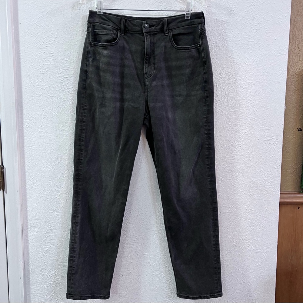 AEO curvy mom jean washed out black